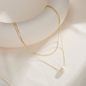 Collana con Pendente a Forma Barocca di Perla Mabe d'Acqua Dolce Bianca GPN72, in Argento Sterling 925 Placcato Oro 14K - Product Image 3