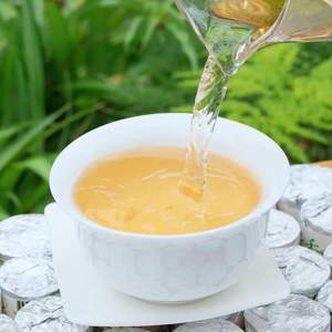 Thé brut parfumé au bambou d'Islande, riche en flavonoïdes et acides aminés de bambou, aux effets antioxydants et favorisant la digestion. - Product Image 5
