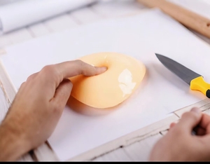 2024 nouveau soutien-gorge chaud Inserts réutilisable Silicone <span class=keywords><strong>colle</strong></span> Triangle auto-adhésif coussinets d'allaitement femmes soutien-gorge accessoires intimes boîte de couleur - Product Image 4