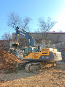 Excavadora Volvo Ec3800 en venta a precio competitivo. Equipo de alta resistencia para sitios de <span class=keywords><strong>trabajo</strong></span> exigentes. - Product Image 1