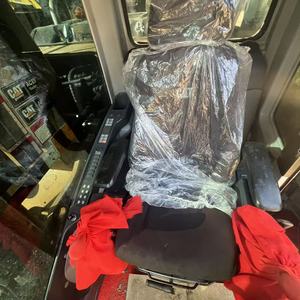 รถขุดตีนตะขาบ320D2L รถใช้แล้ว21ตันรถขุดตีนตะขาบใช้ในญี่ปุ่นหนอนผีเสื้อ CAT320D2L - Product Image 3