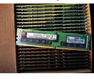 P64710-B21 256GB (1x256GB) Quad Rank X4 DDR5-5600 CAS-52-45-45 EC8 Registered 3DS Memory Smart Kit ชุดหน่วยความจำแบบสมาร์ท 3DS ความจุ 256GB (1x256GB) แบบ Quad Rank X4 DDR5-5600 CAS-52-45-45 EC8 Registered - Product Image 2