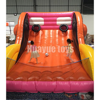 Jeu de basket-ball gonflable de sport de plein air drôle 5*4m jeu interactif lancer de basket-ball avec cerceau