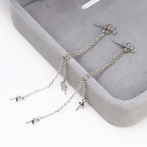 Pin Decorativo de Plata S925 con Doble Corazón y Flor, Versátil y Personalizable, Puede Usarse como Pendientes Colgantes de Moda - Product Image 1