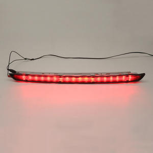 Luz de Freno Elevada para Audi A4 Avant 2008-2015, Luz Trasera LED Roja y Negra, Pieza M186 - Product Image 3