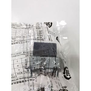 Accesorios y Soporte Electromecánico Kuangjiu XB2BG41C, Nuevo, para Abrigos de Mujer - Product Image 1