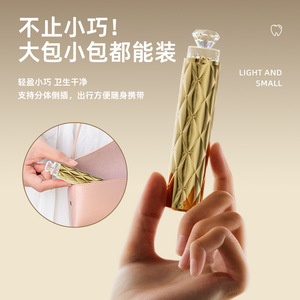 แปรงสีฟันลิปสติก 3 แพ็ค แปรงสีฟันพกพาขนแปรงนุ่มแบบพรีเมียม พับได้ - Product Image 5