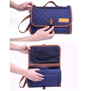 Có Thể Gập Lại Không Thấm Nước Chăn Tã Vai Túi Du Lịch Em Bé Thay Đổi Trạm Tã Thay Tã - Product Image 6