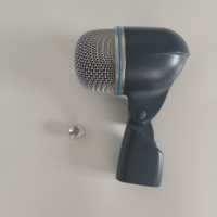 Microphone de batterie dynamique en forme de cœur à basse fréquence pour les performances sur scène, le streaming en direct et l'enregistrement