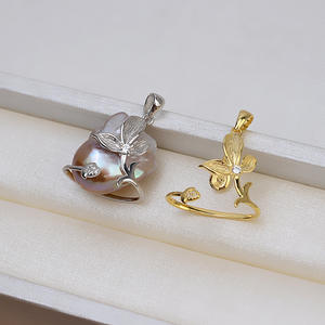 Collier en argent S925 fait main avec pendentif papillon baroque et perle en forme de femme, 1434 perles en vrac, accessoire - Product Image 1