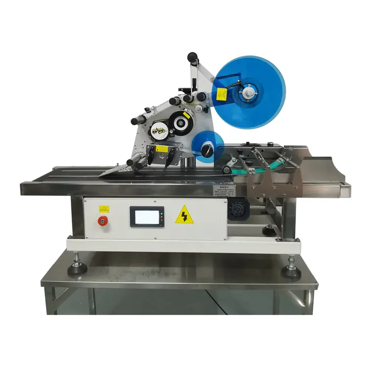 New Technique Automatic Feeder flat labeling machine for Bag Pouch card Surface Labeling Machine flat bottle labeling machine