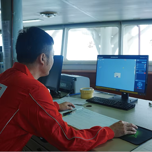 Système de sauvetage maritime intelligent à commande à distance à grande vitesse pour la sécurité des navires - Product Image 2