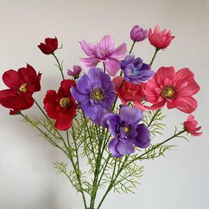Arrangement floral artificiel Jinxi Cosmos en soie pour mariage et décoration intérieure rose, rouge, orange, violet - Product Image 3
