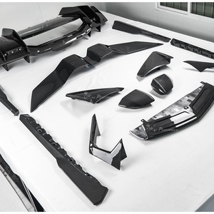 Coperture in Fibra di Carbonio per Prese d'Aria Laterali del Paraurti Anteriore per Nuovo Modello <span class=keywords><strong>Lamborghini</strong></span> Revuelto - Product Image 5