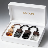 Diffuseur de parfum suspendu pour voiture, flacon vide réutilisable pour huiles essentielles, désodorisant, flacon de parfum pour la décoration du véhicule