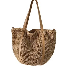 Sac à bandoulière en paille tressée pour femme, style bohème artistique et mignon, idéal pour les vacances, crochet et macramé, pour la plage - Product Image 1