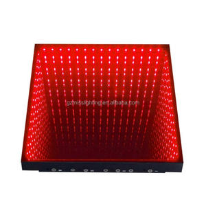 Carreaux <span class=keywords><strong>de</strong></span> piste <span class=keywords><strong>de</strong></span> danse interactifs portables 3D LED Lumière <span class=keywords><strong>de</strong></span> sol à connexion magnétique sans fil pour <span class=keywords><strong>location</strong></span> <span class=keywords><strong>de</strong></span> scène - Product Image 5