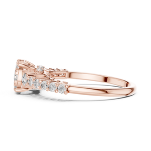 Bague en or rose sertie de diamants, bijou élégant et raffiné pour femme, idéal pour mariage, fiançailles, fête et cadeau. - Product Image 3