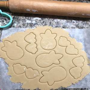 Juego de Cortadores y Sellos para Galletas de Azúcar con Diseños Tropicales, Moldes de Fondant de Corazón, Gafas de Sol y Piña, Kit de Repujado de Plástico para Galletas para Repostería de Verano - Product Image 2