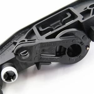 Poignée de déverrouillage de serrure de voiture Audi avec support 8J1823633C 8J1823533C pour réparation de porte, pièce de rechange - Product Image 2