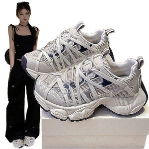 Chaussures de marche et de course pour femmes 2026, vente en gros usine, gris clair, marine, maille respirante, plateforme épaisse et souple, rehaussante - Product Image 2