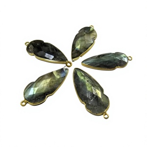 Connecteurs Cabochons en Labradorite Naturelle Grise Chatoyante 15-40mm avec Monture à Boucle Unique - Product Image 1