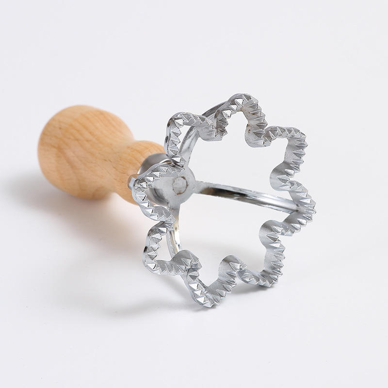 fleur de neige argentée