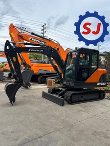 Miniexcavadora Develon DX60 de 3 Toneladas de Peso Operativo, Cucharón de Excavación con Capacidad de 0.18m³ Usado - Product Image 1
