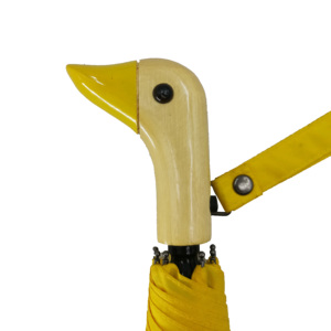 Parapluie de voyage semi-automatique pliable en deux, design canard jaune mignon, 21 pouces, classique, imperméable, avec poignée en bois et matériau en polyester - Product Image 2