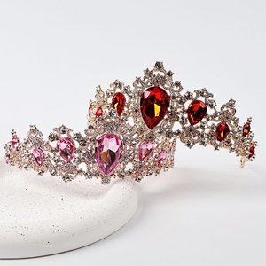 Diadème Couronne Vintage Plaqué Or avec Strass et Cristaux, Léger, Accessoire de Cheveux Royal pour Mariage, Concours de Beauté et Fêtes - Product Image 4