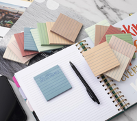 Bloc-notes à feuilles mobiles avec notes autocollantes pour l'école et les listes de choses à faire