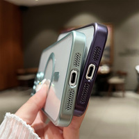 Étui transparent souple de luxe en TPU chargeur sans fil magnétique couverture transparente pour iPhone 14 13 12 étui de protection pour objectif de caméra
