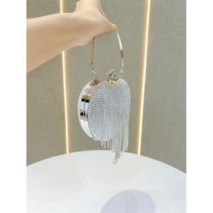 حقيبة يد نسائية على شكل قلب مرصعة بالأحجار الكريمة للسهرات والحفلات، حقيبة يد ذهبية مزينة بالكريستال - Product Image 1