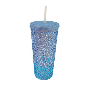 Gobelet <span class=keywords><strong>de</strong></span> sport en plastique double paroi <span class=keywords><strong>de</strong></span> 650 ml avec couvercle et paille, sans BPA, anti-fuite, écologique, design moderne, cadeau pour l'anniversaire des femmes - Product Image 1