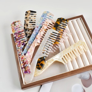 High Quality Acetate <b>Comb</b> Anti-static Handle <b>Comb</b> for Long <b>Straight</b> Hair Wide Tooth Long Handle Hair <b>Comb</b> - Product Image 2