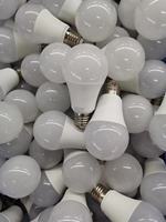3W 5W 7W 9W 12W 15W 18W SKD Matière première Lumière T Forme A E27 36V 24V 12V 110V 220V Ampoule LED
