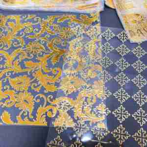 สติกเกอร์หุ้มแก้วลายเมทัลลิก UV DTF สุ<span class=keywords><strong>ด</strong></span>หรู สำหรับแก้วน้ำและพื้นผิวแข็งอื่นๆ  แบบโฮโลแกรม 3 มิติ สีทอง  สำหรับงานพิมพ์แบบทรานเฟอร์ - Product Image 2