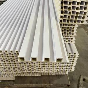 WPC PVC legno decorativo alternative a prova di umidità <span class=keywords><strong>rivestimento</strong></span> parete interna pannelli per alberghi camere da letto superficie testurizzata - Product Image 1