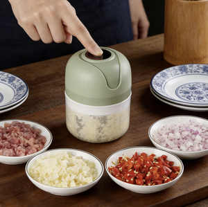 เครื่องบดเนื้อไฟฟ้าขนาดเล็กและเครื่องเตรียมผักแบบ PP เครื่องตัดสับอเนกประสงค์สำหรับครัว - Product Image 5