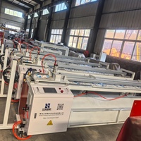 Machine de découpe servo haute vitesse, utilisée pour les lignes de production de profilés de portes et fenêtres en PVC/WPC et de tuyaux en plastique