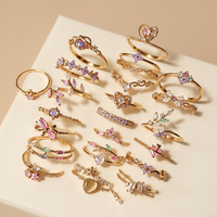 Cincin Tipis Bertumpuk untuk Wanita, Cincin Bertumpuk Kristal Pastel Cantik Bermotif Bunga Kupu-kupu Opal, Set Cincin Jari Berlapis Estetis