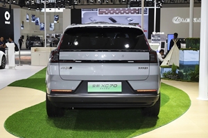 JZ Atuo Automatique 2025 Nouvelle Voiture XC70 SUV Familial Hybride Rechargeable <span class=keywords><strong>de</strong></span> Luxe 4x4 Performance L4 8 Vitesses 180km - Product Image 5