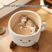 Lit pour chat semi-fermé intégré toutes saisons avec griffoir, tapis de couchage sécurisé