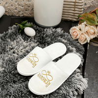 Chaussons de pédicure jetables en polaire corail brodés, confortables, doux, durables, à bout fermé et antidérapants pour adultes et enfants