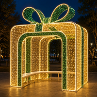 Gazebo interactif décoratif CE TUV IP65 pour salon professionnel, avec bancs intégrés, éclairage LED motif boîte cadeau de Noël et sièges