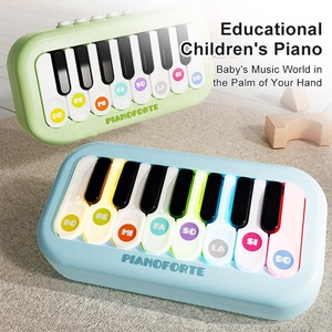 Simulation personnalisée des Lumières Dessin Animé <span class=keywords><strong>Piano</strong></span> Clavier Clé Jouets pour Enfants Musique Multifonctionnelle Mini Poches <span class=keywords><strong>Piano</strong></span> Électronique - Product Image 2