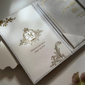 Invitaciones de Boda Tradicionales de Terciopelo, Plegables, Personalizadas, de Lujo, con Sobre Blanco Cristalino, Invitaciones Triplicadas - Product Image 2