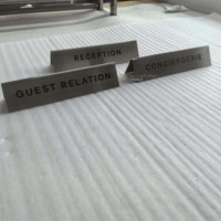 Letrero Metálico Personalizado Multiproceso, Espejo UV, Acero Inoxidable Pulido, Placa Grabada, Letrero para Tienda Interior/Exterior, Ecológico y Fácil de Instalar
