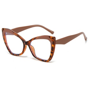 Montatura per Occhiali di Design Lussuoso e alla Moda con Forma Geometrica Colorata, Logo Personalizzato, Montatura Ottica Anti Luce Blu, Occhiali da Vista a Occhio di Gatto con Montatura Completa - Product Image 4