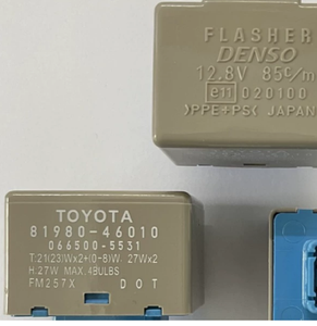 Relais de clignotant authentique <span class=keywords><strong>Toyota</strong></span> 81980-46010 066500-5531 12V 8 broches pour <span class=keywords><strong>Toyota</strong></span> Reiz Vios <span class=keywords><strong>Yaris</strong></span> - Product Image 4